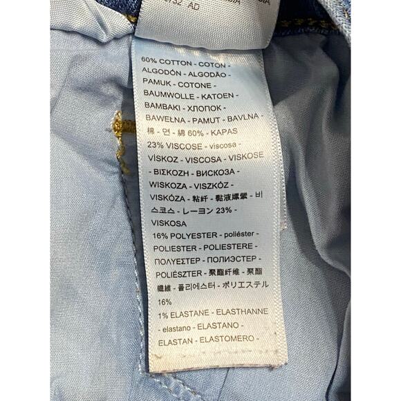 Levi's Classic Bootcut Light Wash Sze 10 Jeans 31" Inseam Normcore Closet Staple - Picture 8 of 8